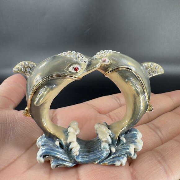 Vintage Enamel Hinged Lid Trinket Box Loving Dolphins Marked CR Metal Trinket - Picture 13 of 13